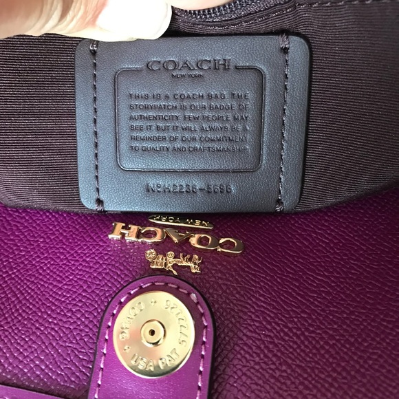 ✅Coach purse - Picture 9 of 12